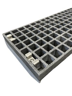 montaż stopni z krat